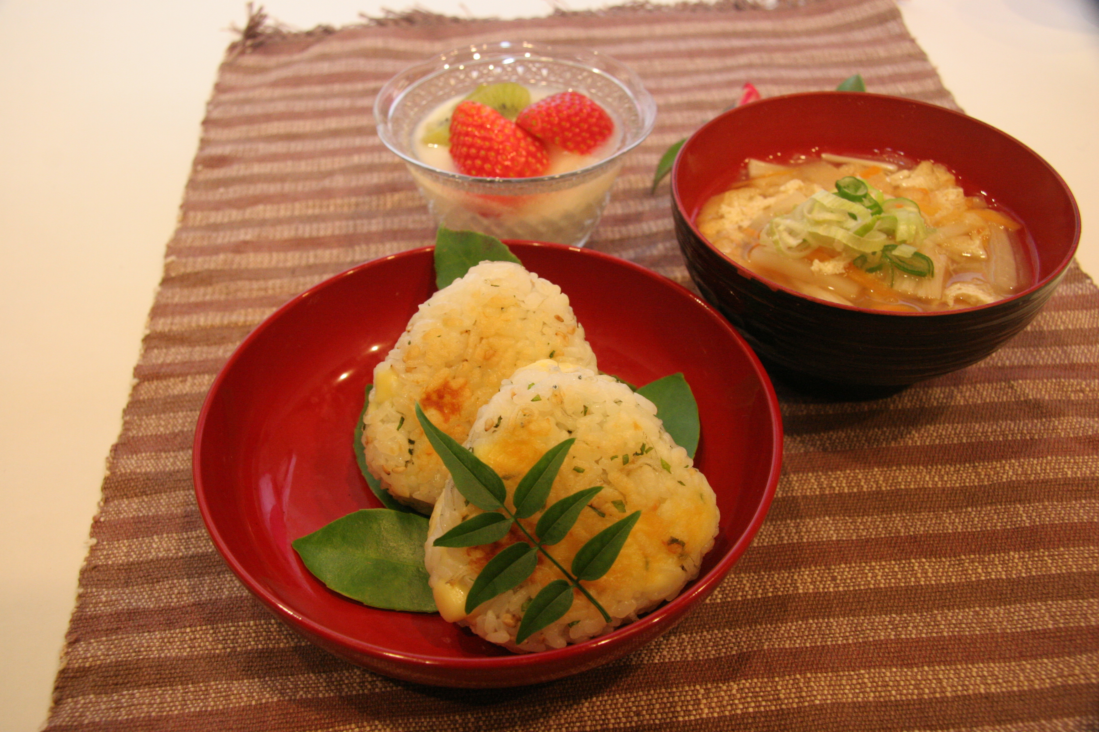 変わり焼きむすび
